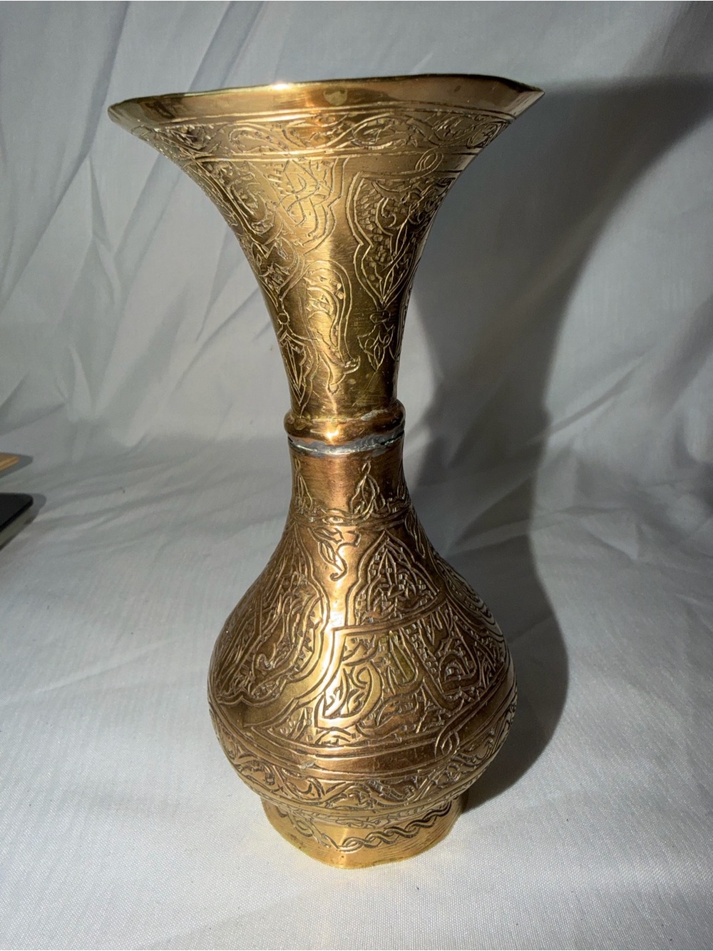 Vintage Etched Brass Trumpet Vase – Middle Eastern Floral & Calligraphy Style - Picture 4 of 9